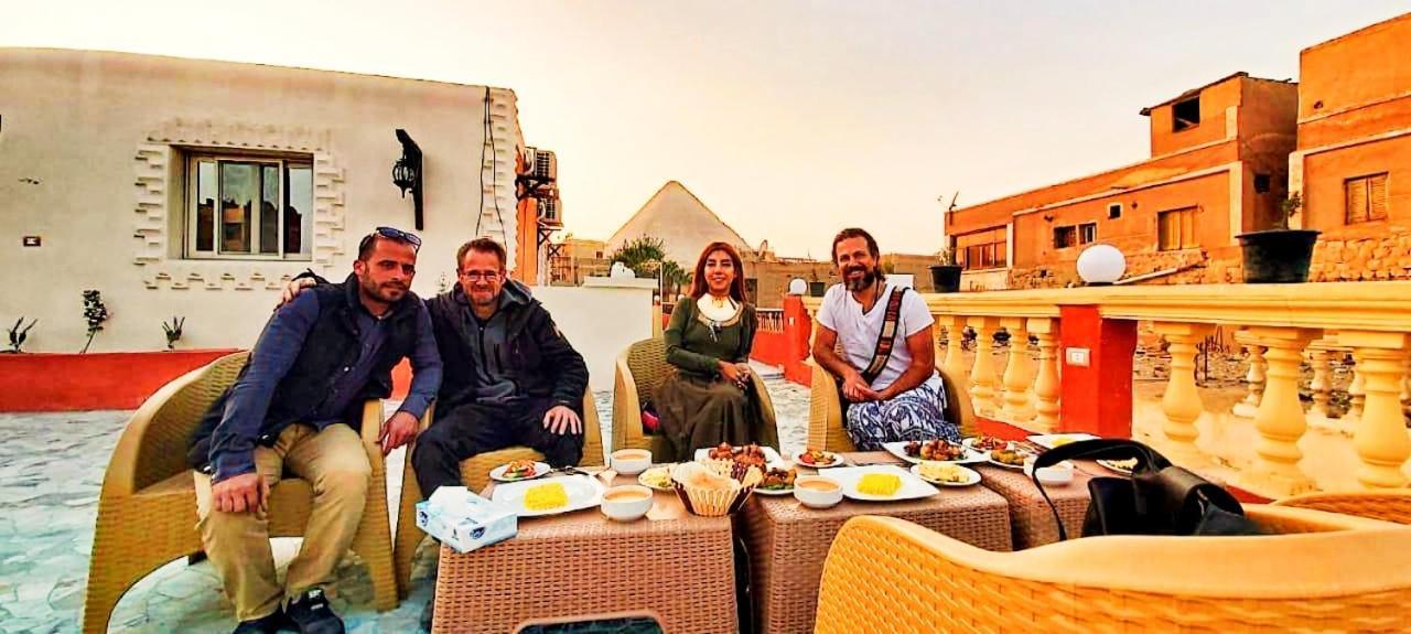 ホテル Carpet Alaadein Pyramids View Kafret el-Gabal エクステリア 写真
